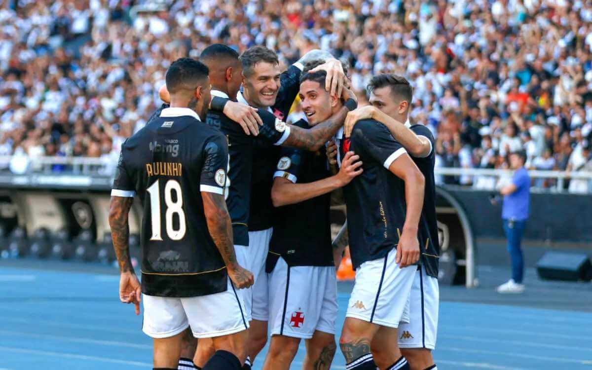 Análise dos jogadores do Vasco contra o Fluminense MeuVasco