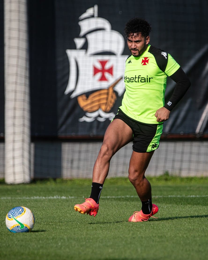 Payet em treino esta semana — Foto: Vasco