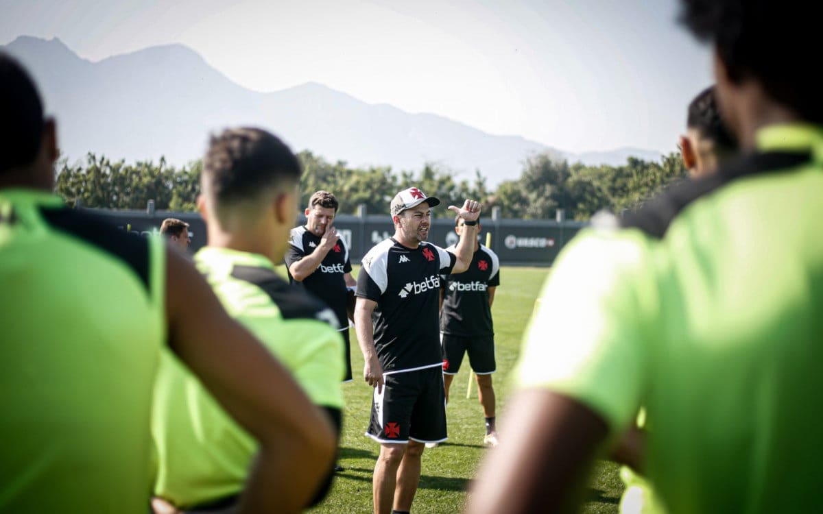 Rafael Paiva em treino no CT Moacyr Barbosa - Foto: Leandro Amorim/ Vasco