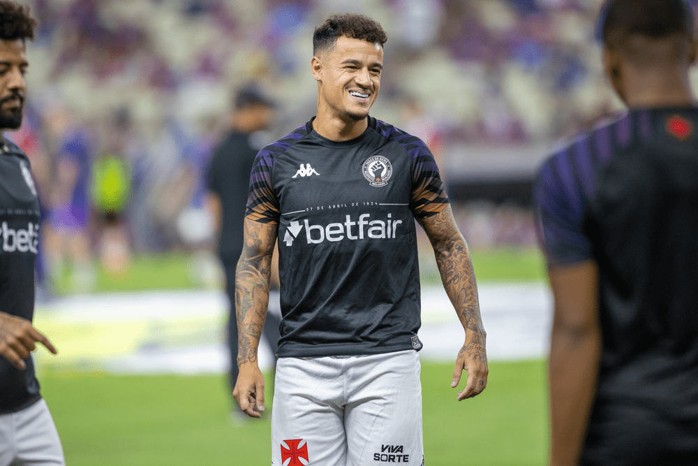 Philippe Coutinho em ação pelo Vasco — Foto: Baggio Rodrigues/AGIF