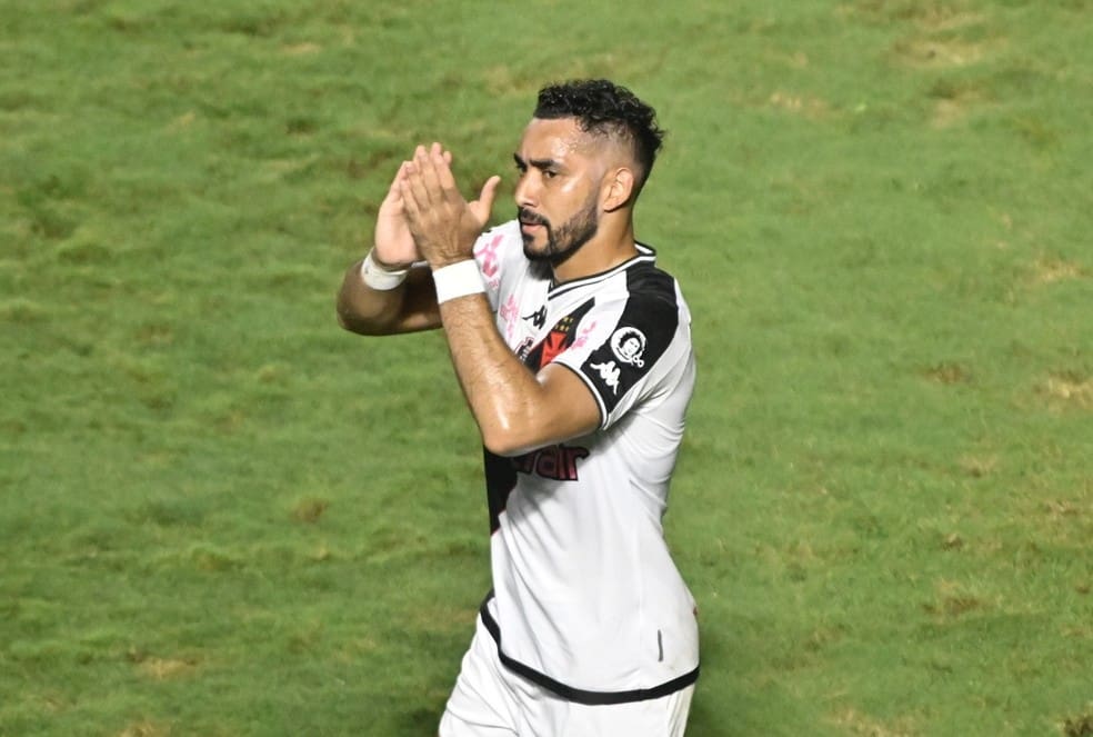 Payet, do Vasco, diz que tem acordo assinado com Marselha para o futuro — Foto: André Durão/ge