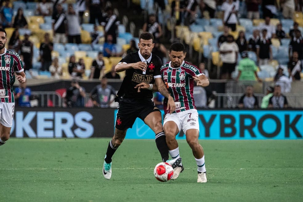 João Victor em ação em Fluminense x Vasco — Foto: Leandro Amorim/Vasco