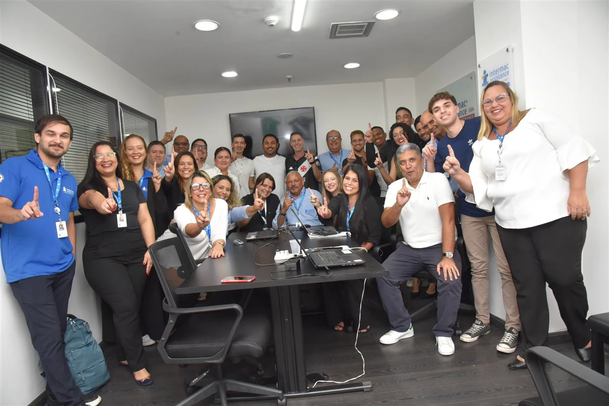 Confraternização Brasil-América Latina no escritório da Intermac no Rio de Janeiro PANROTAS / Marluce Balbino
